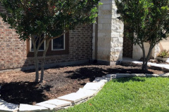 front-yard-ideas-for-stone-edging